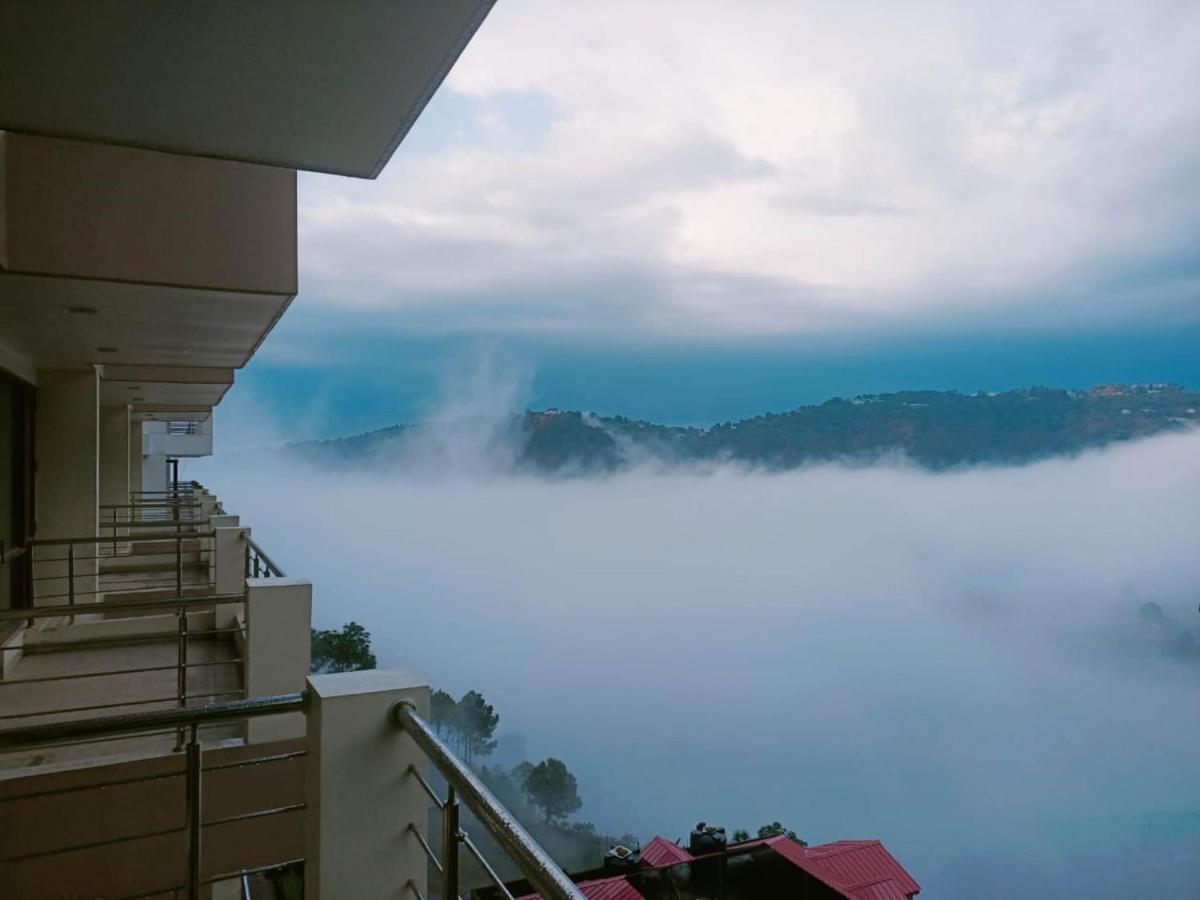 2Bhk Furnished Apartment/Near Kasauli/Barog/Luv Fun & Adventure Solan Luaran gambar