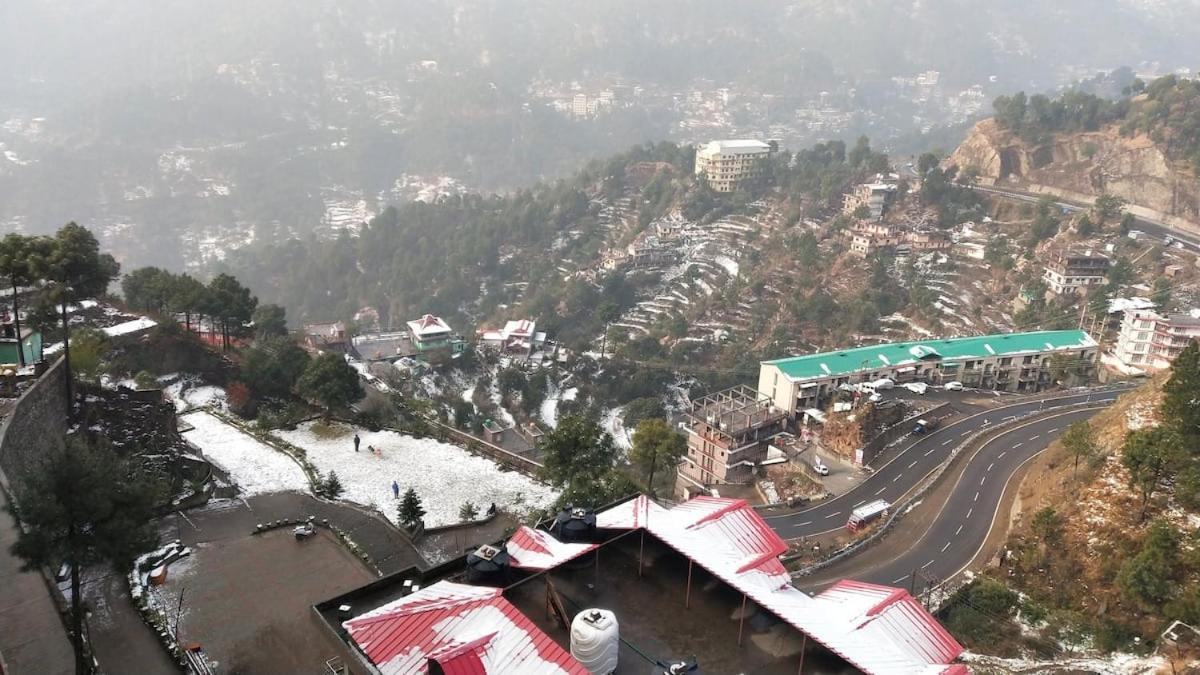 2Bhk Furnished Apartment/Near Kasauli/Barog/Luv Fun & Adventure Solan Luaran gambar